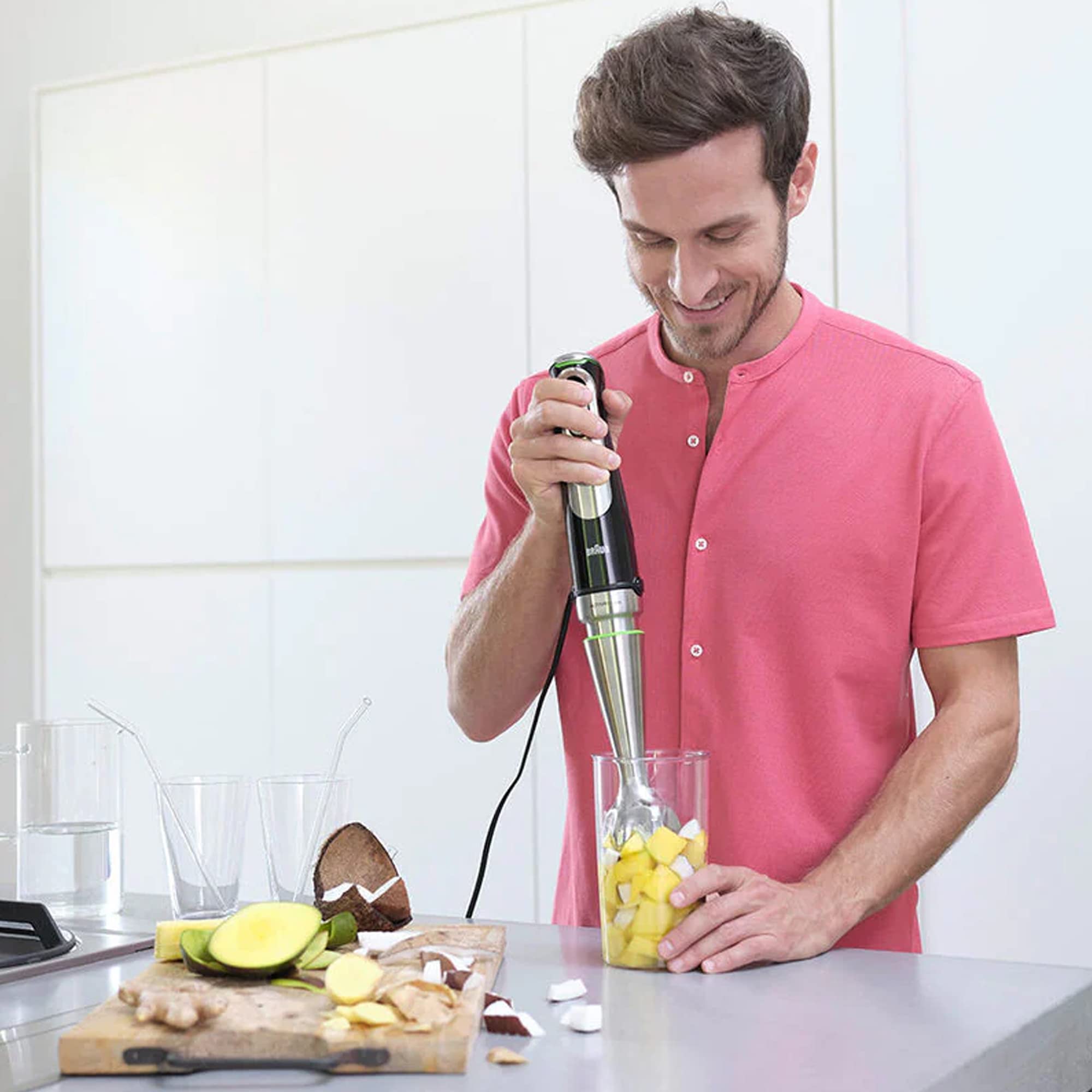 Braun MultiQuick 9 Hand Blender Set, 1200 Watt, motor, shred & slice, puree mash, whisk, chopping, french fry. Active blade technology MQ 9185XL. Braun MultiQuick 9 Hand Blender Set, 1200 Watt, motor, shred & slice, puree mash, whisk, chopping, french fry. Active blade technology MQ 9185XL.